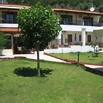Ammos And Apartment Mikro