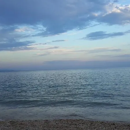 Apartament Ammos And