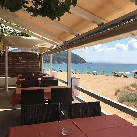 Ammos And Apartament Mikro