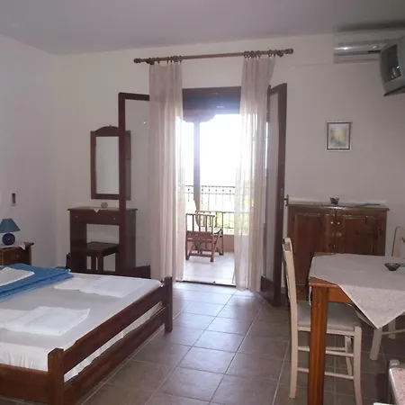 Apartament Ammos And Mikro