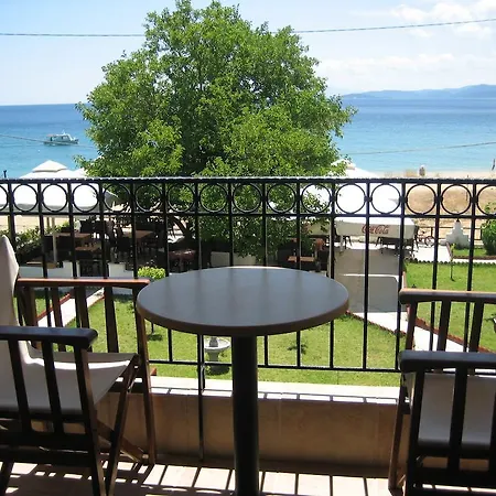 Apartament Ammos And Mikro