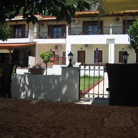 Ammos And Apartament